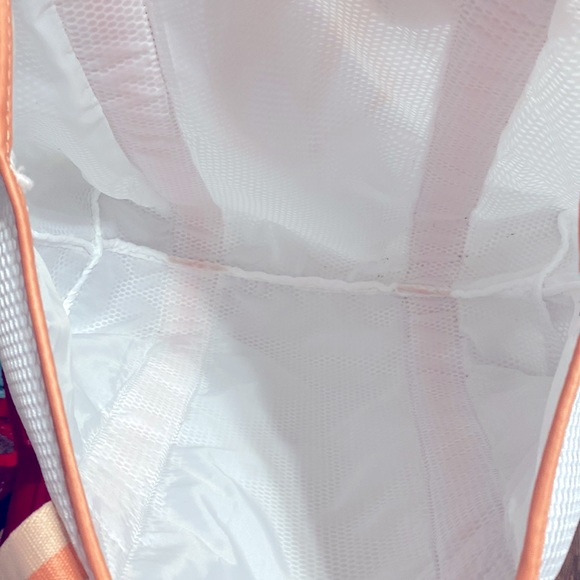 NEW Victoria Secret tote bag - Picture 3 of 3